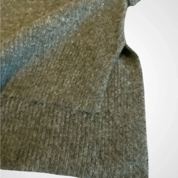 Dillards Westbound oversize Dark grey hoodie sweater high low hem NWT size S. - Picture 4 of 9